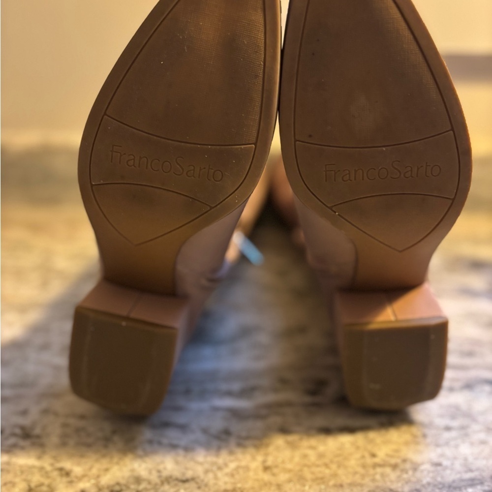 Franco Sarto Jaxine Mid-Calf Boot.
Smokey Taupe Size 9 - Picture 4 of 4